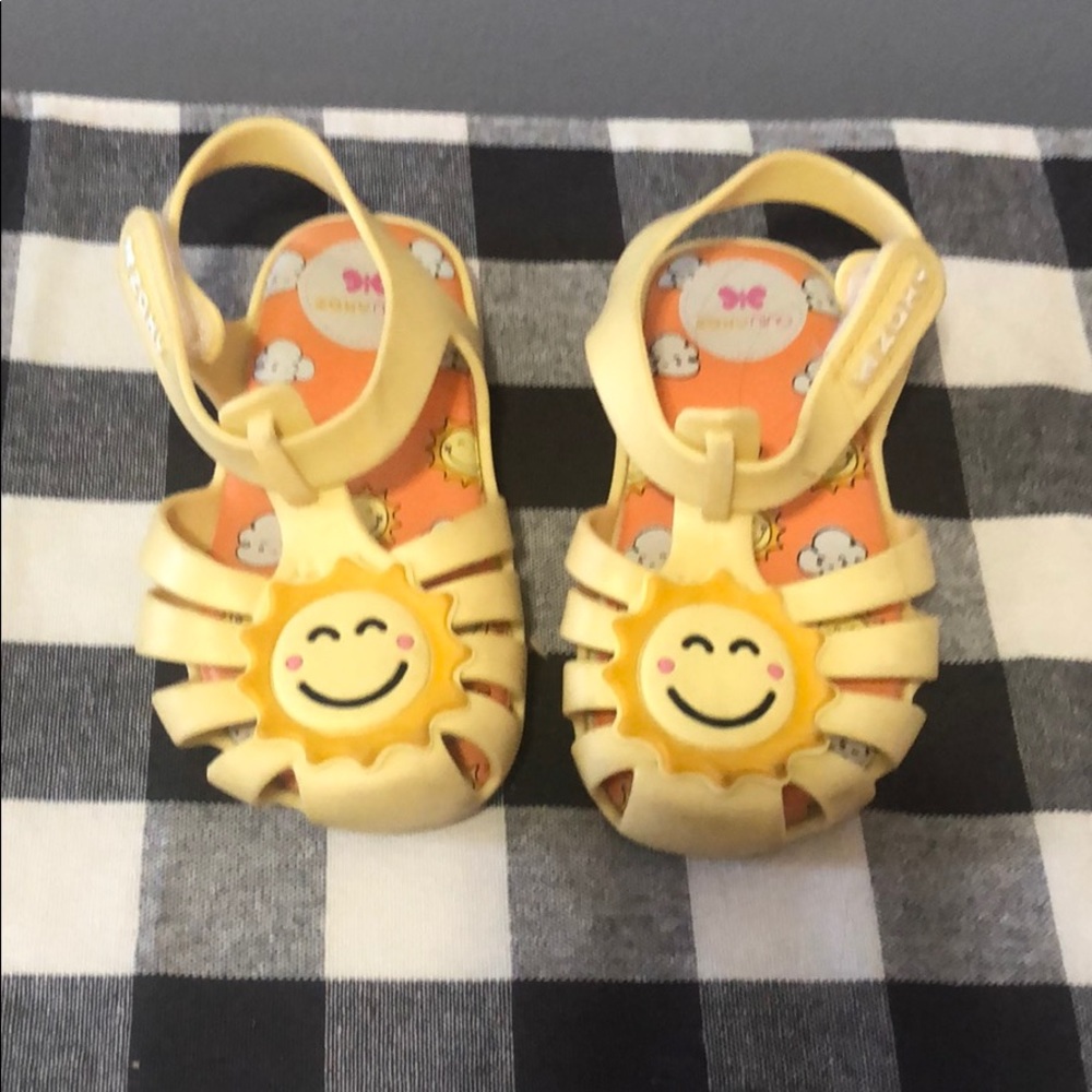 Zaxy by mini mellisa yellow sun sandals